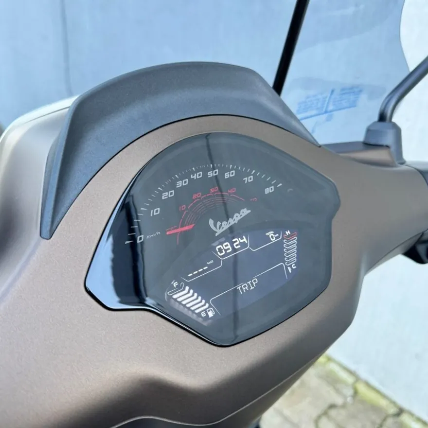 Vespa Sprint Marrakeh Brown Facelift 2026