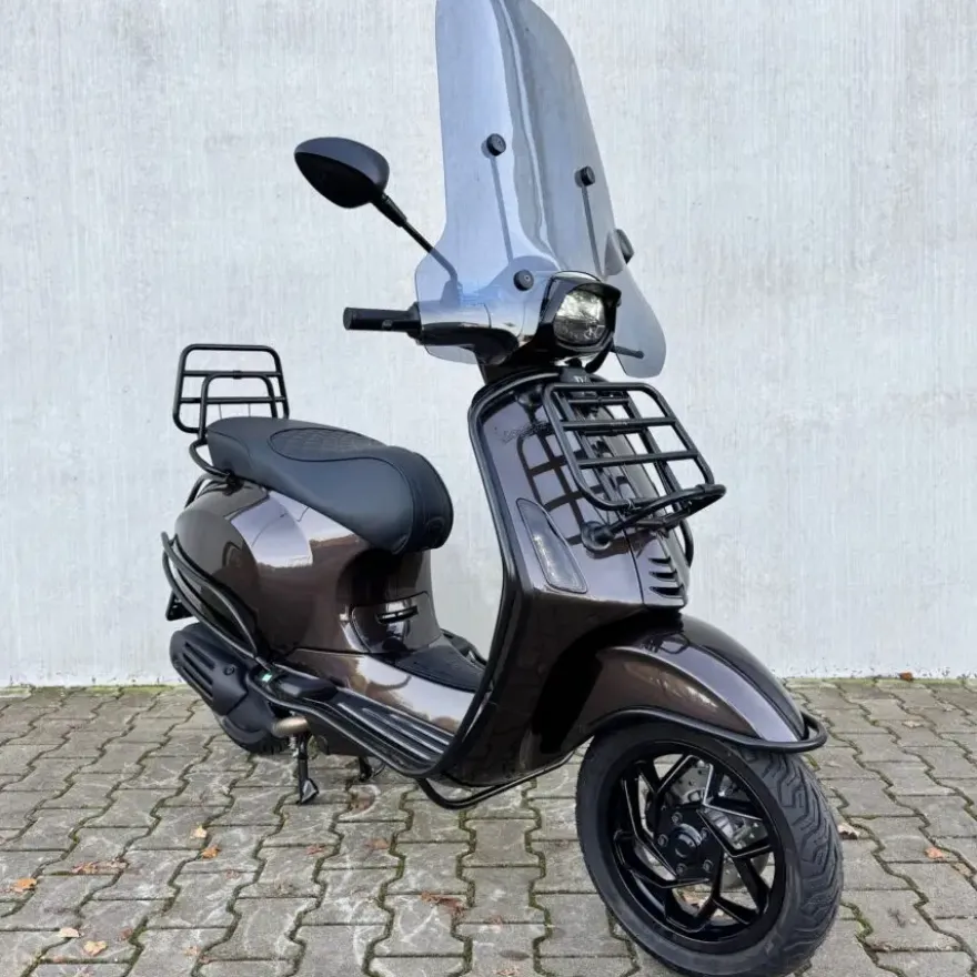 Vespa Sprint Marrakeh Brown Glossy Facelift 2026