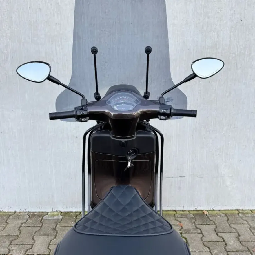 Vespa Sprint Marrakeh Brown Glossy Facelift 2026