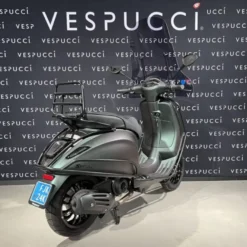 Vespa Sprint – Opaco cycle green