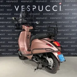 Vespa Sprint – Opaco Rose Gold