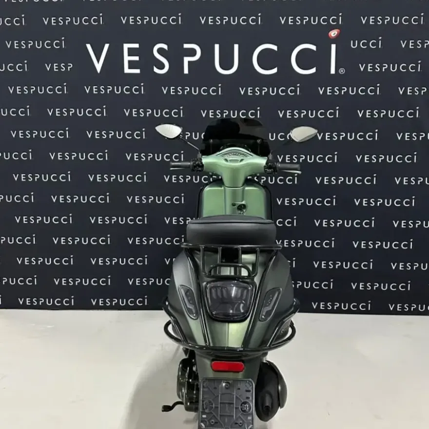 Vespa Sprint – Overflow
