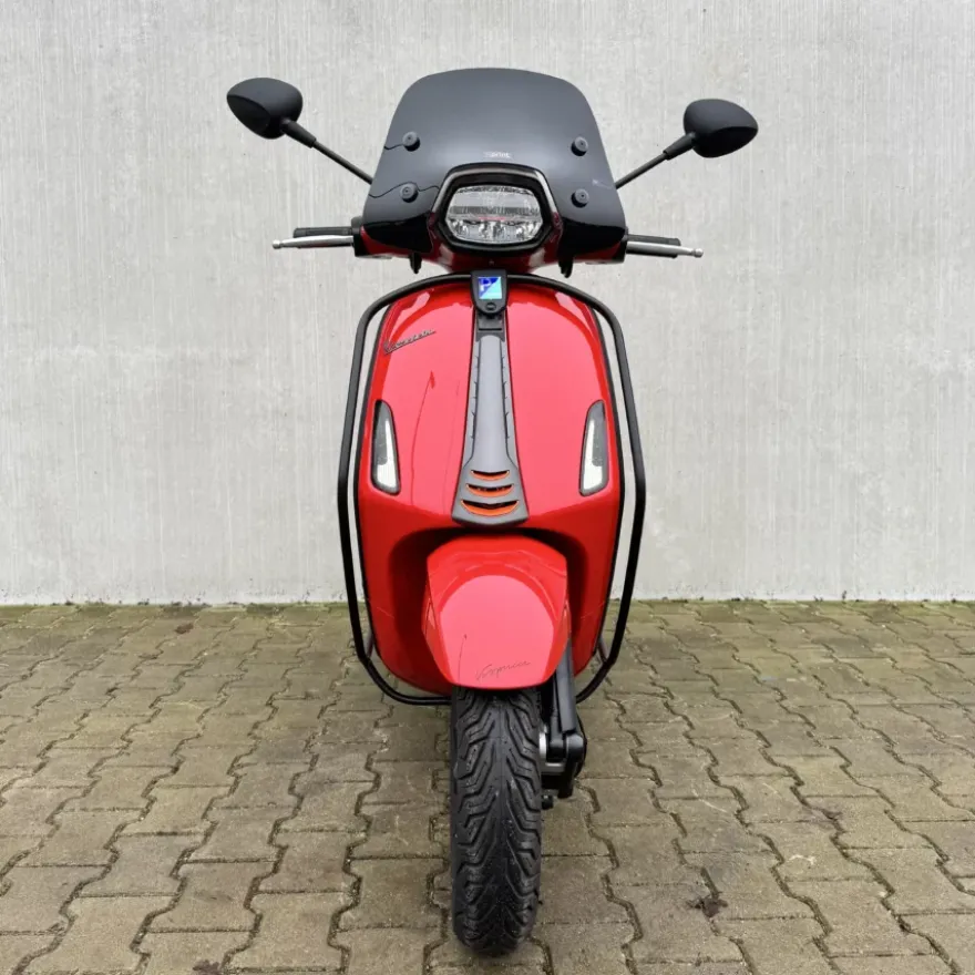Vespa Sprint Rosso Coraggioso Facelift 2026 Pakket 2