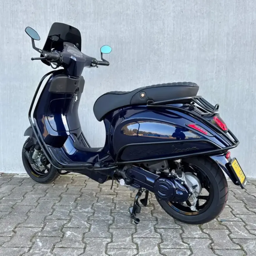 Vespa Sprint San Marino Blue Facelift 2026